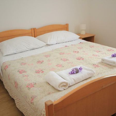 Comfort Sea View Apartment With Parking And Two Bedrooms 巴什卡沃达 外观 照片